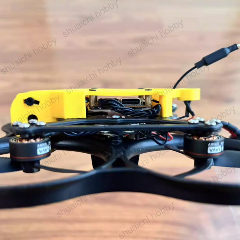 Soporte para transmisor de víd - Drone Controller Hood reseña y precio